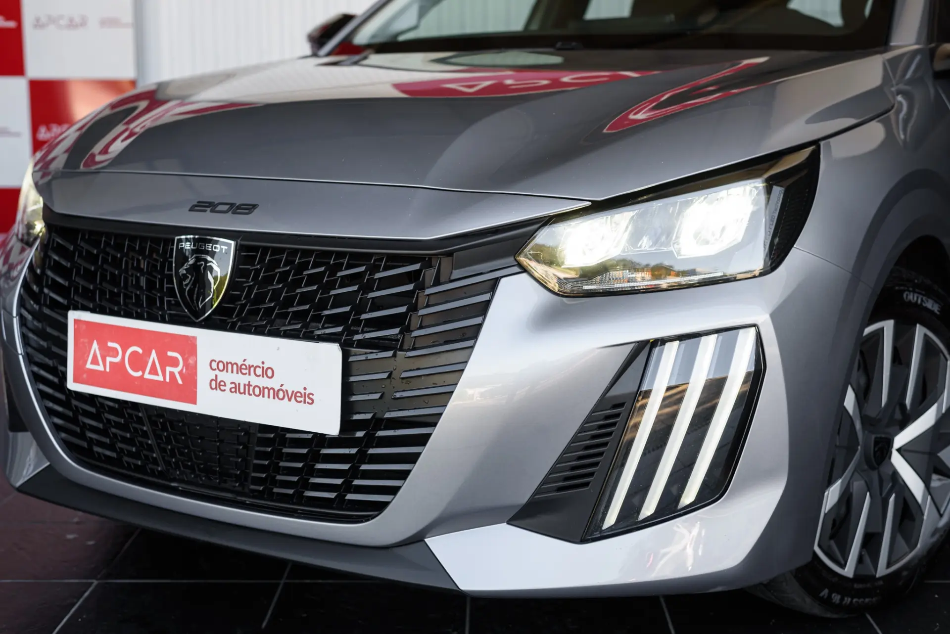Peugeot 208 1.2 PureTech Active 21