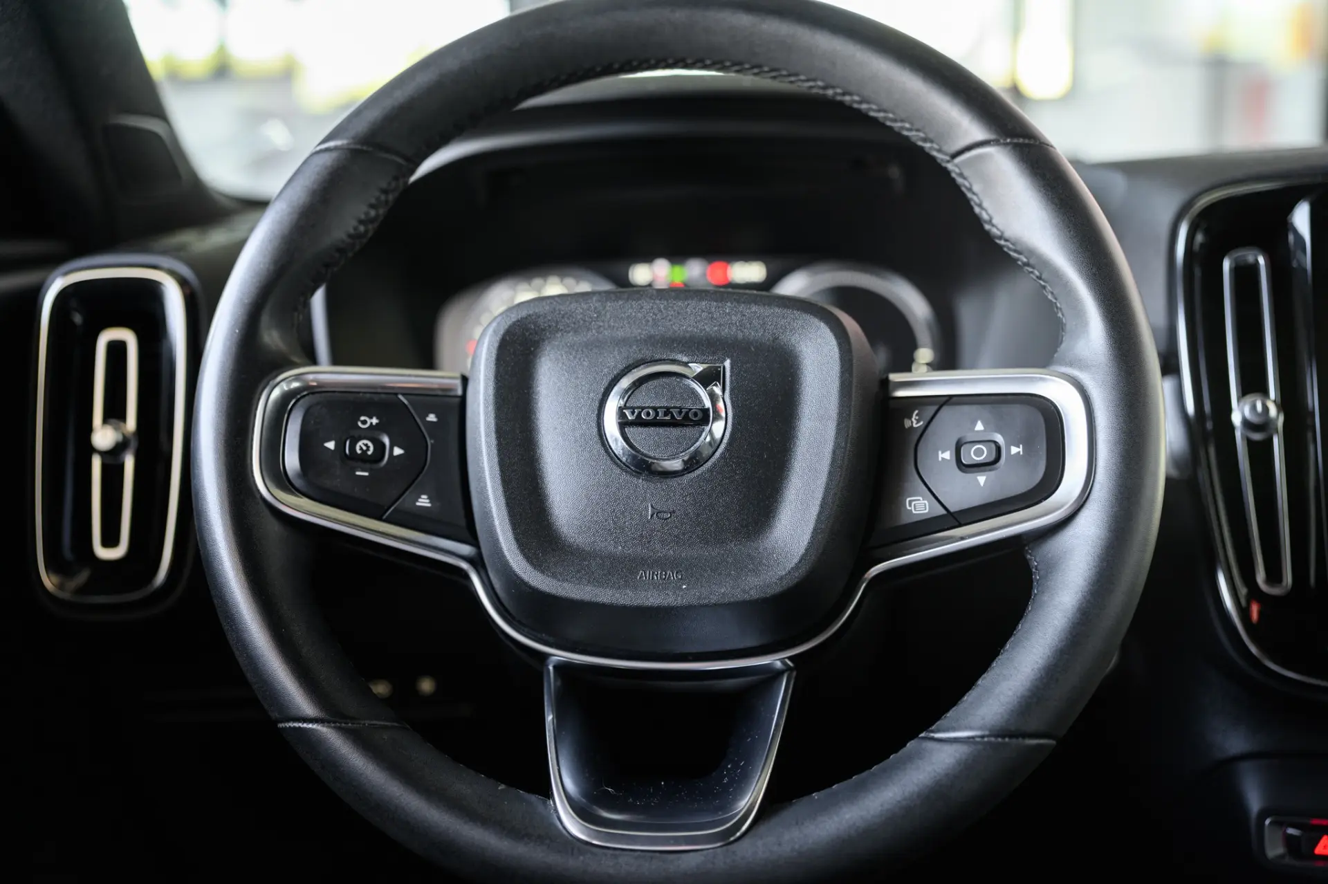 Volvo XC 40 1.5 T4 PHEV Core 29