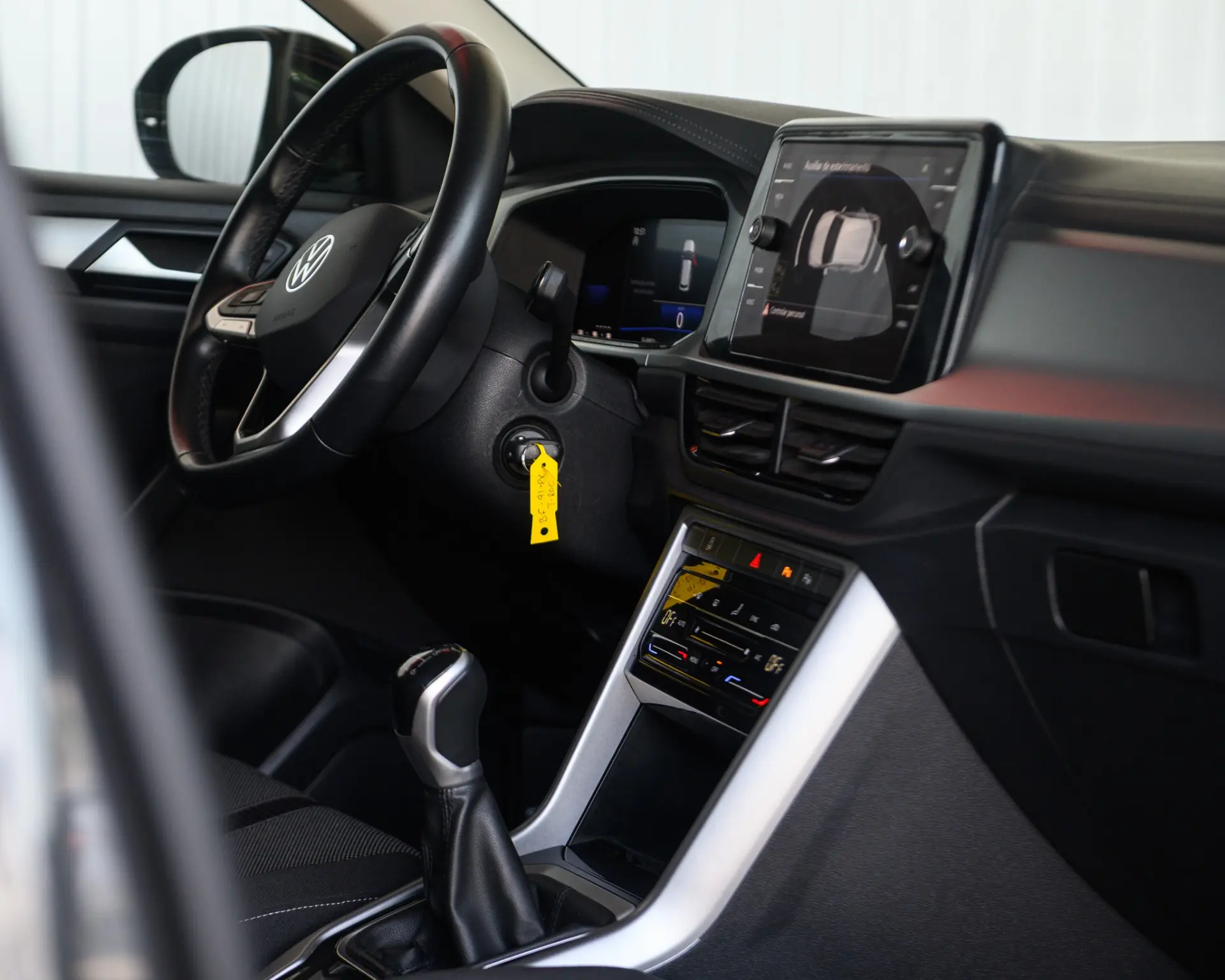 Volkswagen T-Roc 1.0 TSI Life 59