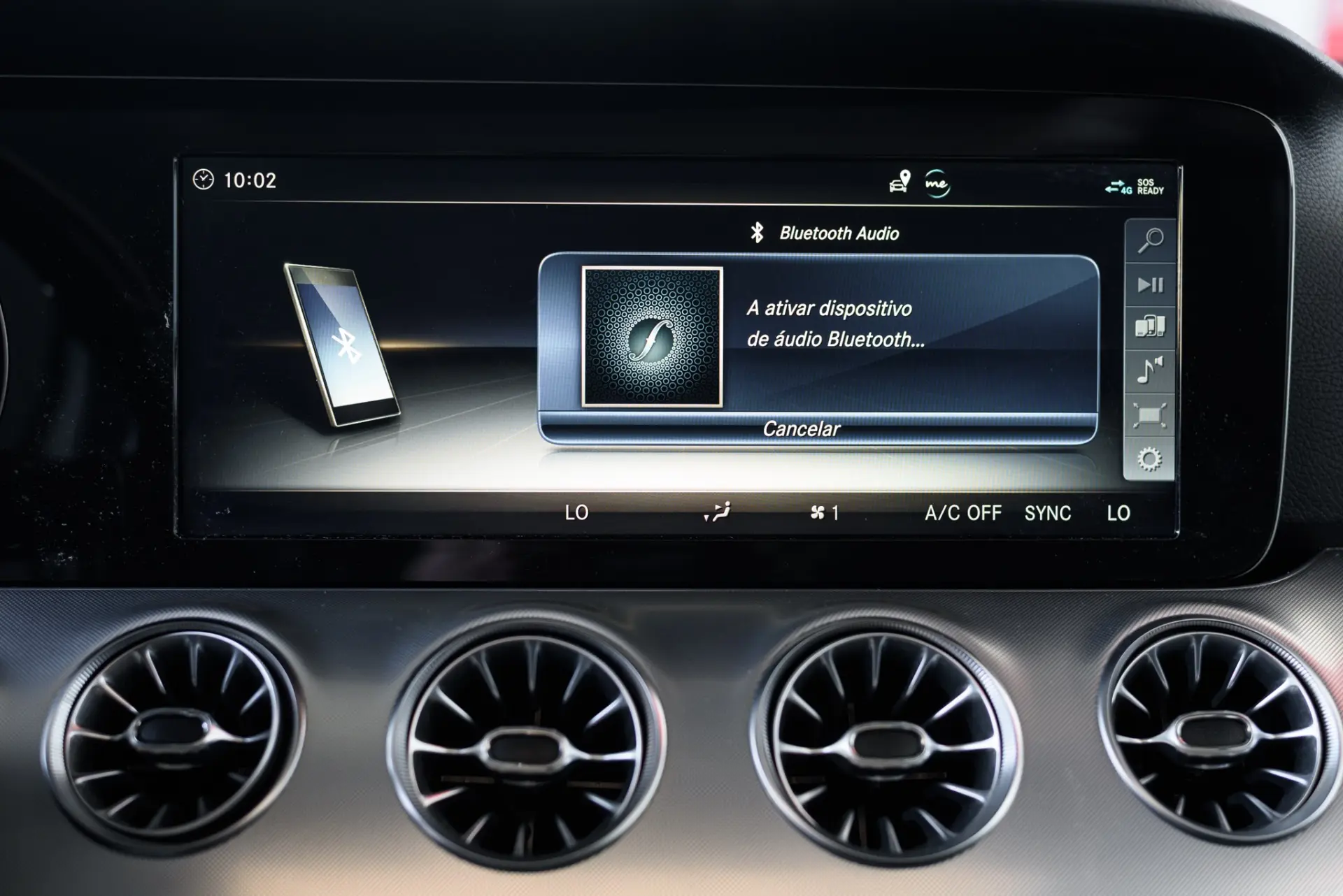 Mercedes-Benz E 220 d 9G-TRONIC Avantgarde 37