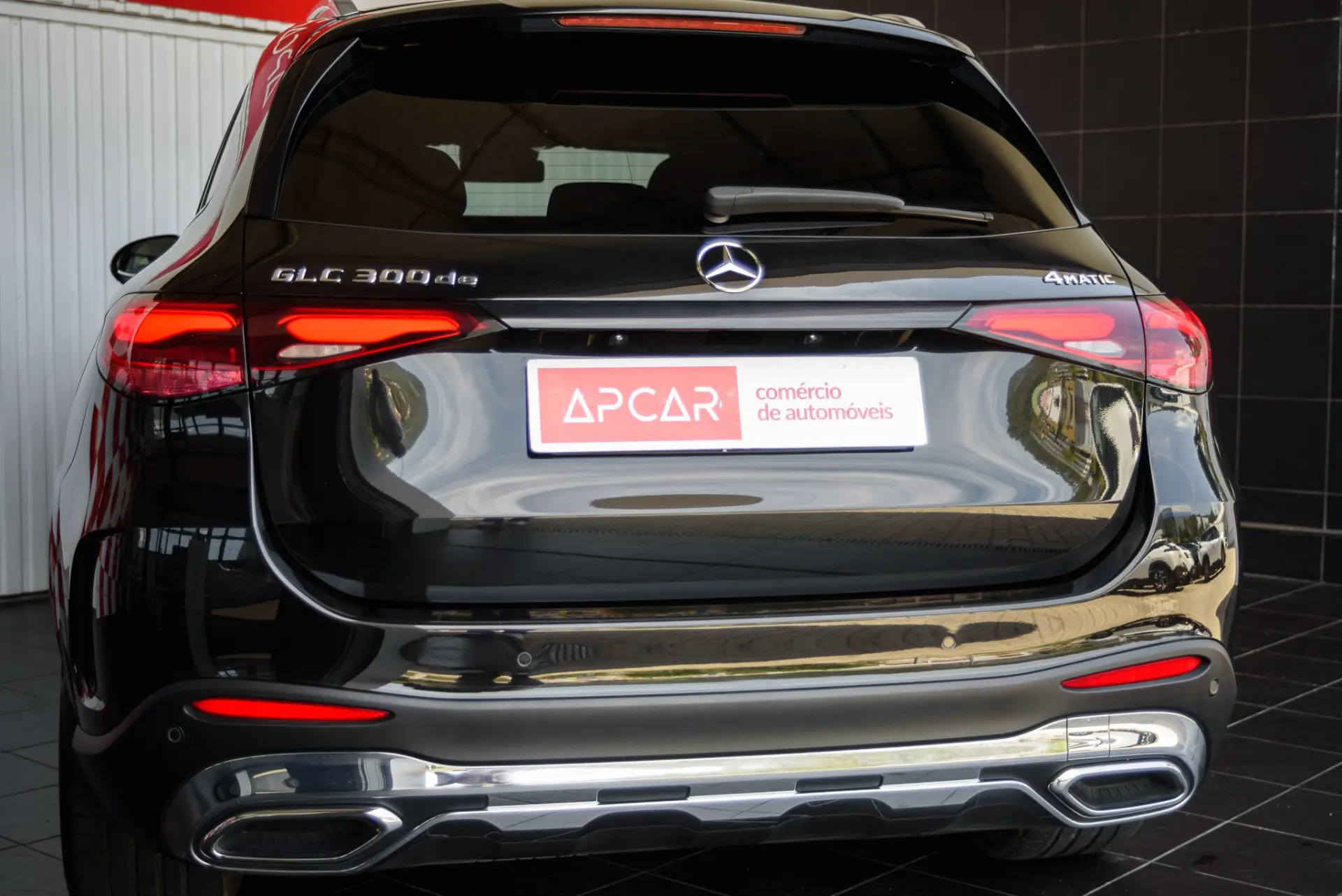 Mercedes-Benz GLC 300 de 4Matic 6