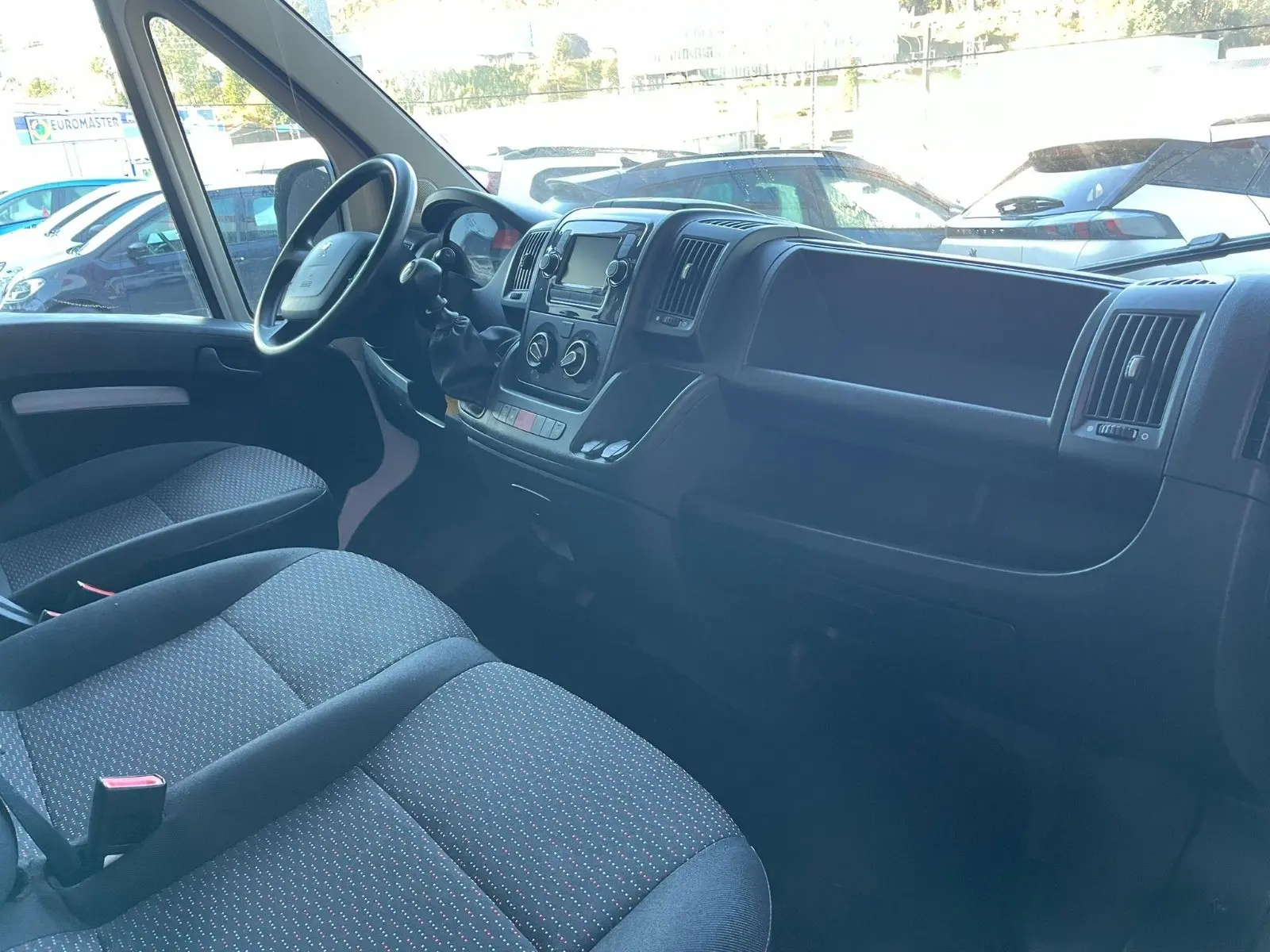 Peugeot Boxer 2.2 BlueHDi 333 L2 CD 13