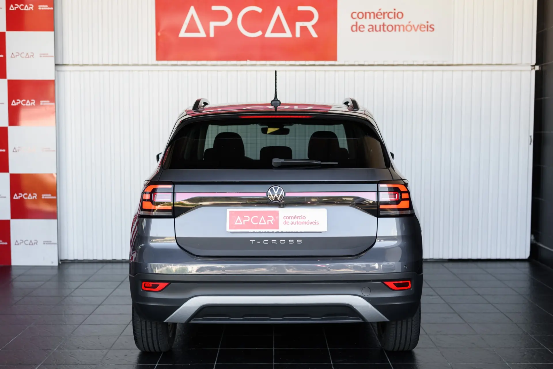 Volkswagen T-Cross 1.0 TSI Life 4