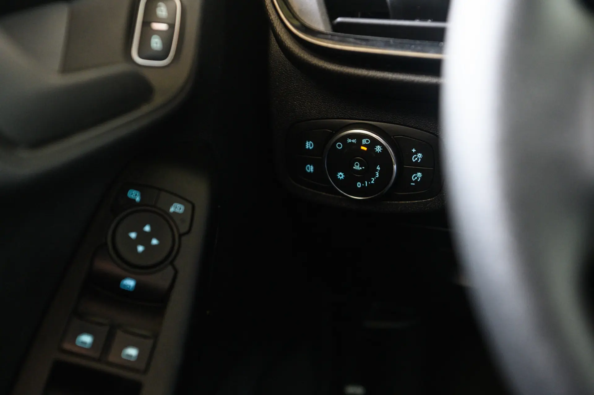 Ford Fiesta 1.0 EcoBoost Trend Connected 30