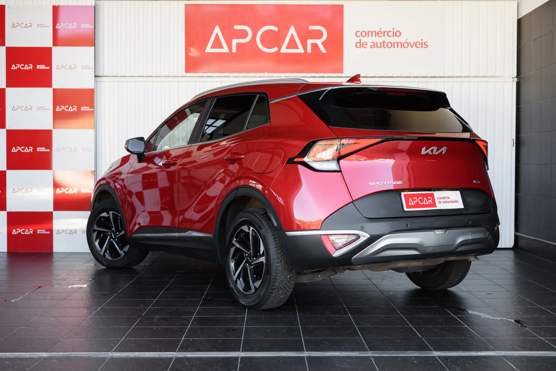Kia Sportage 1.6 T-GDi HEV Tech 19