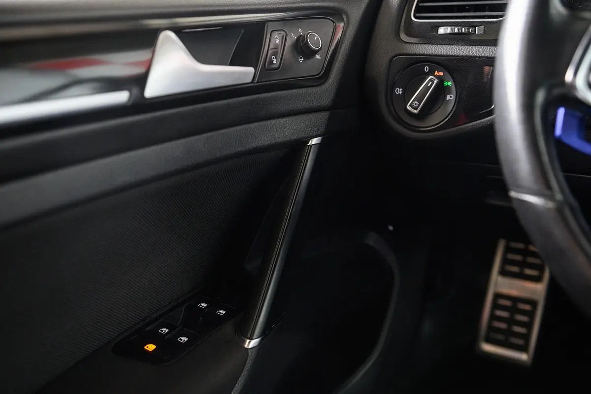 Volkswagen Golf 1.4 GTE Plug-in-Hybrid DSG 45