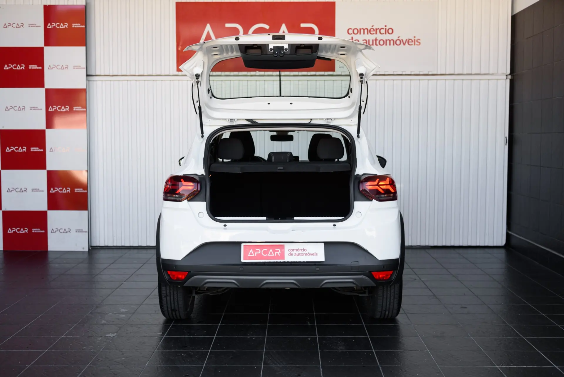 Dacia Sandero 1.0 TCe Expression 16