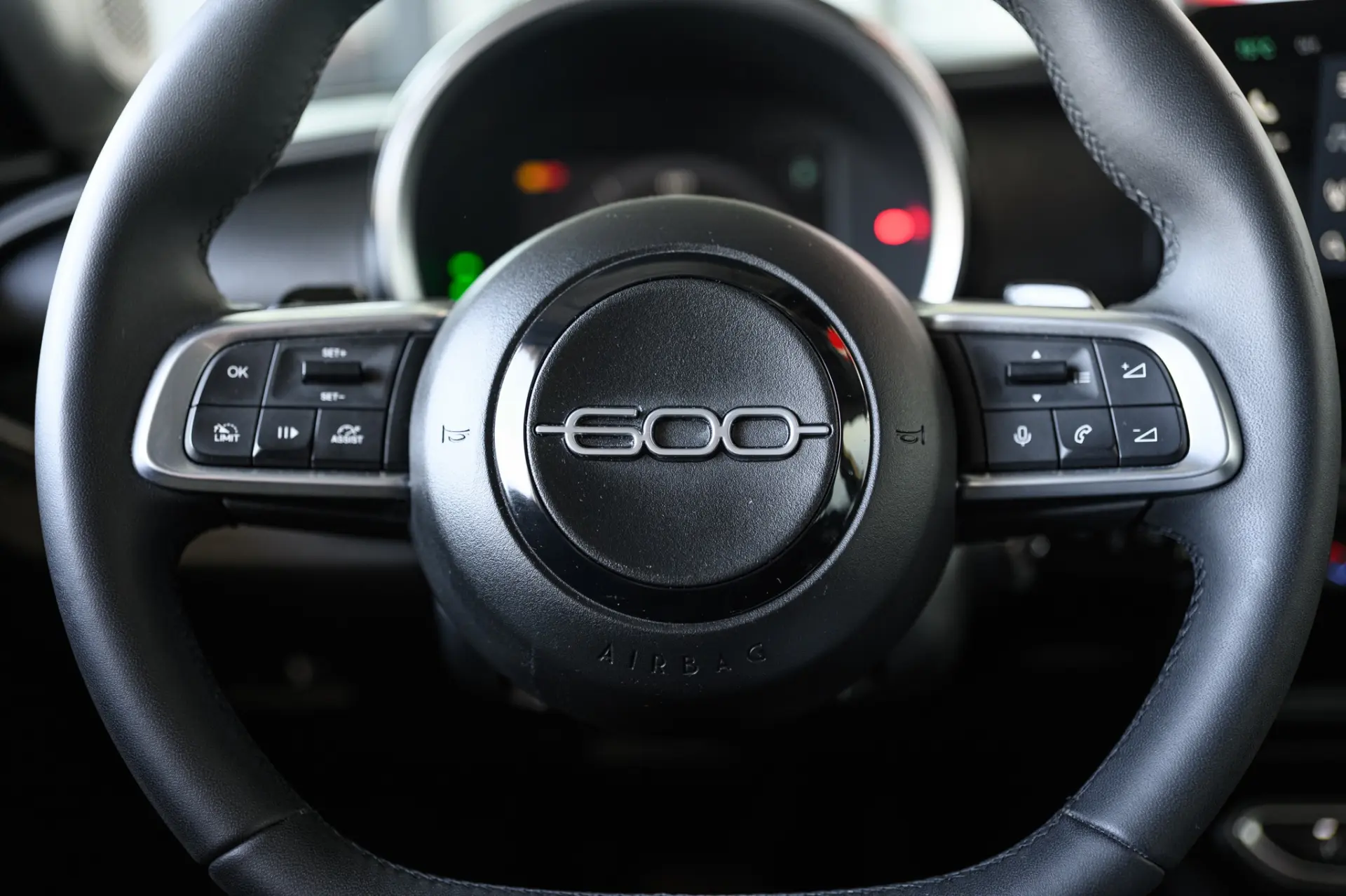 Fiat 600 1.2 Hybrid 33