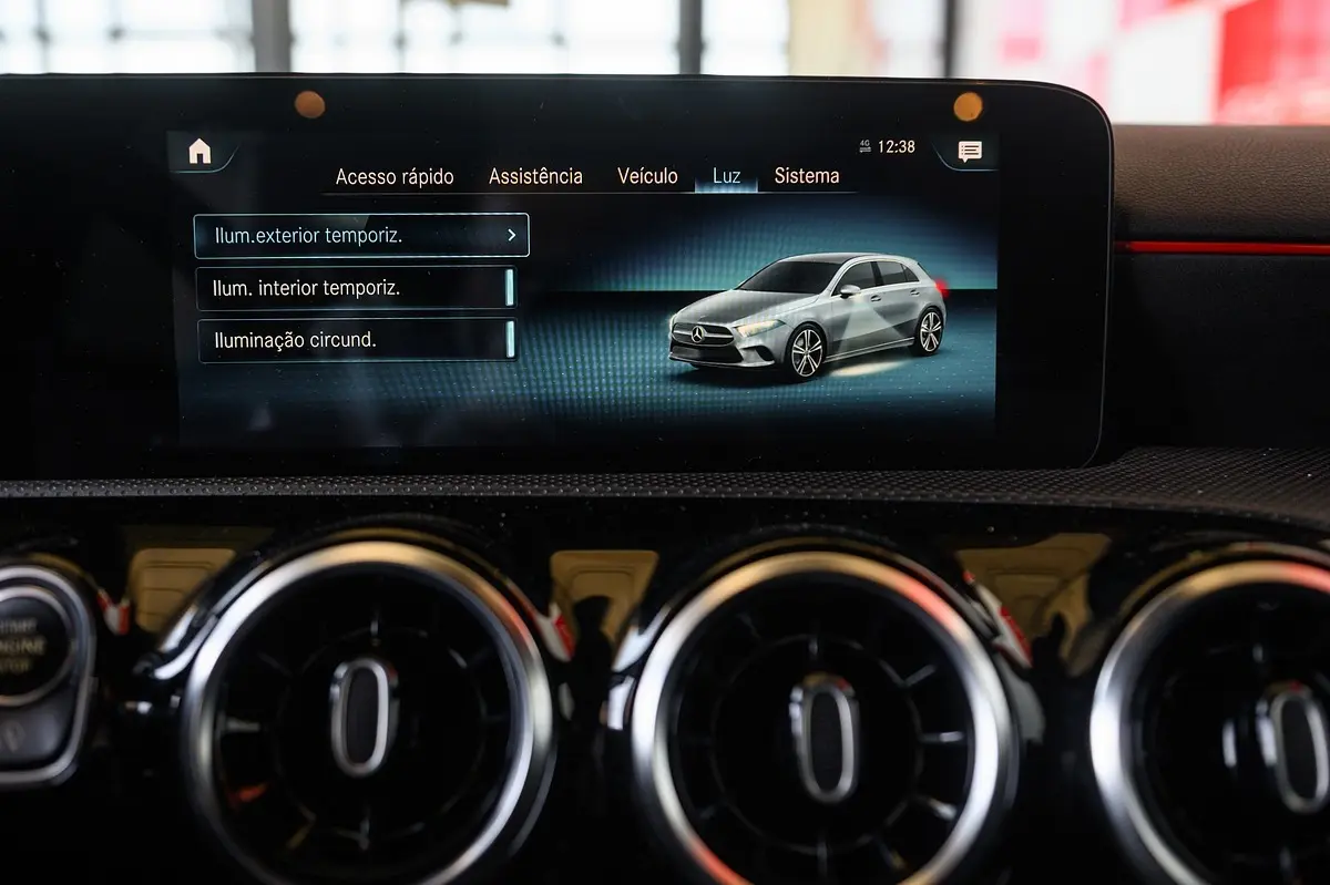 Mercedes-Benz A 180 d AMG Line Aut. 51