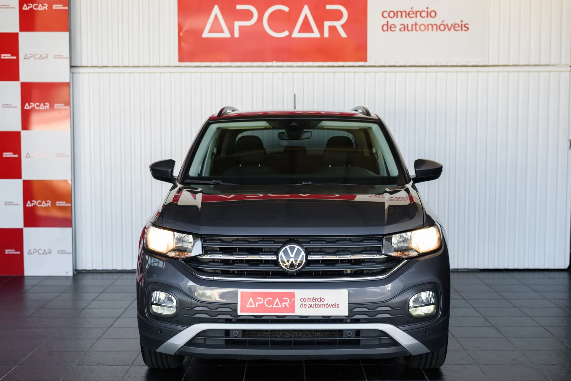 Volkswagen T-Cross 1.0 TSI Life 8