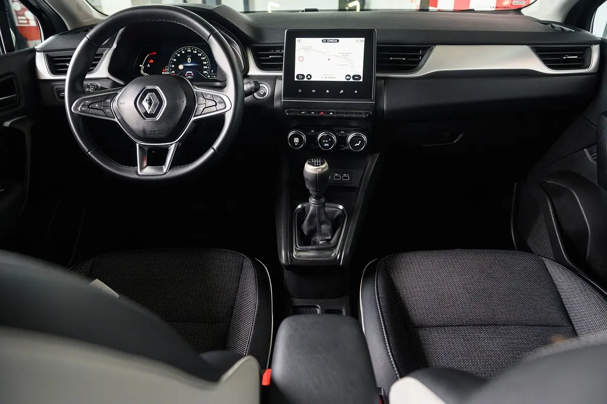Renault Captur 1.0 TCe Techno 18