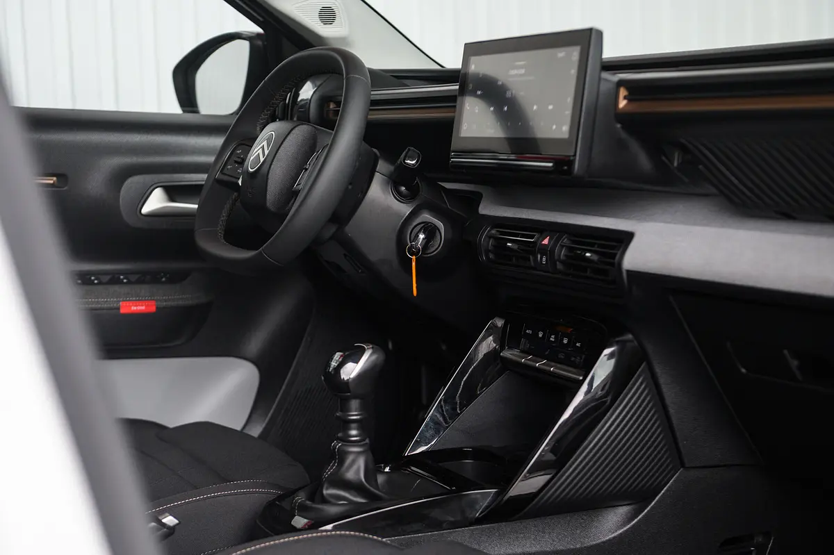 Citroen C3 Aircross 1.2 PureTech Plus 22