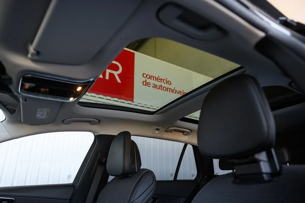 Mercedes-Benz C 300 e AMG Line 43