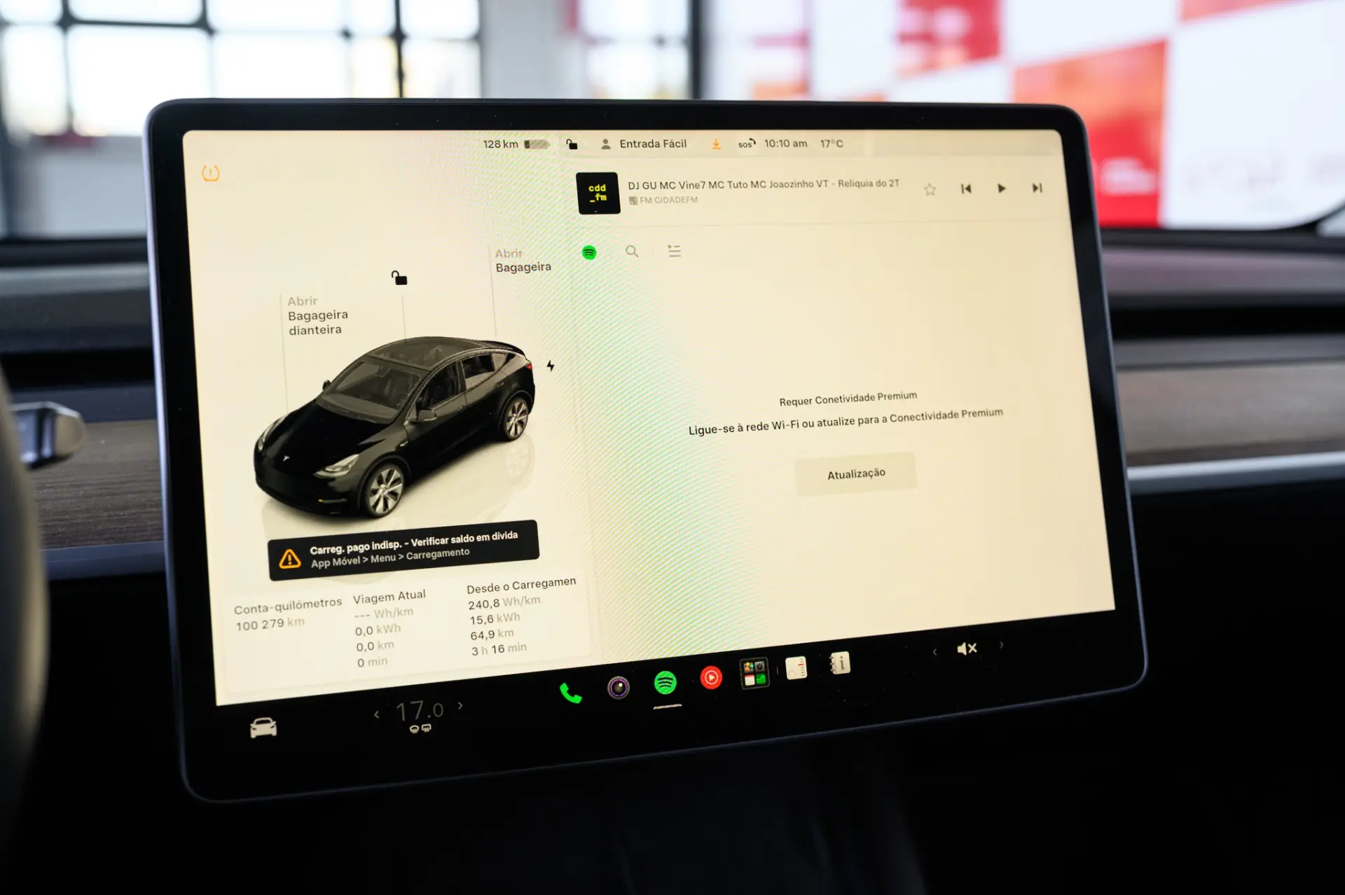Tesla Model Y Long Range Dual Motor AWD 31