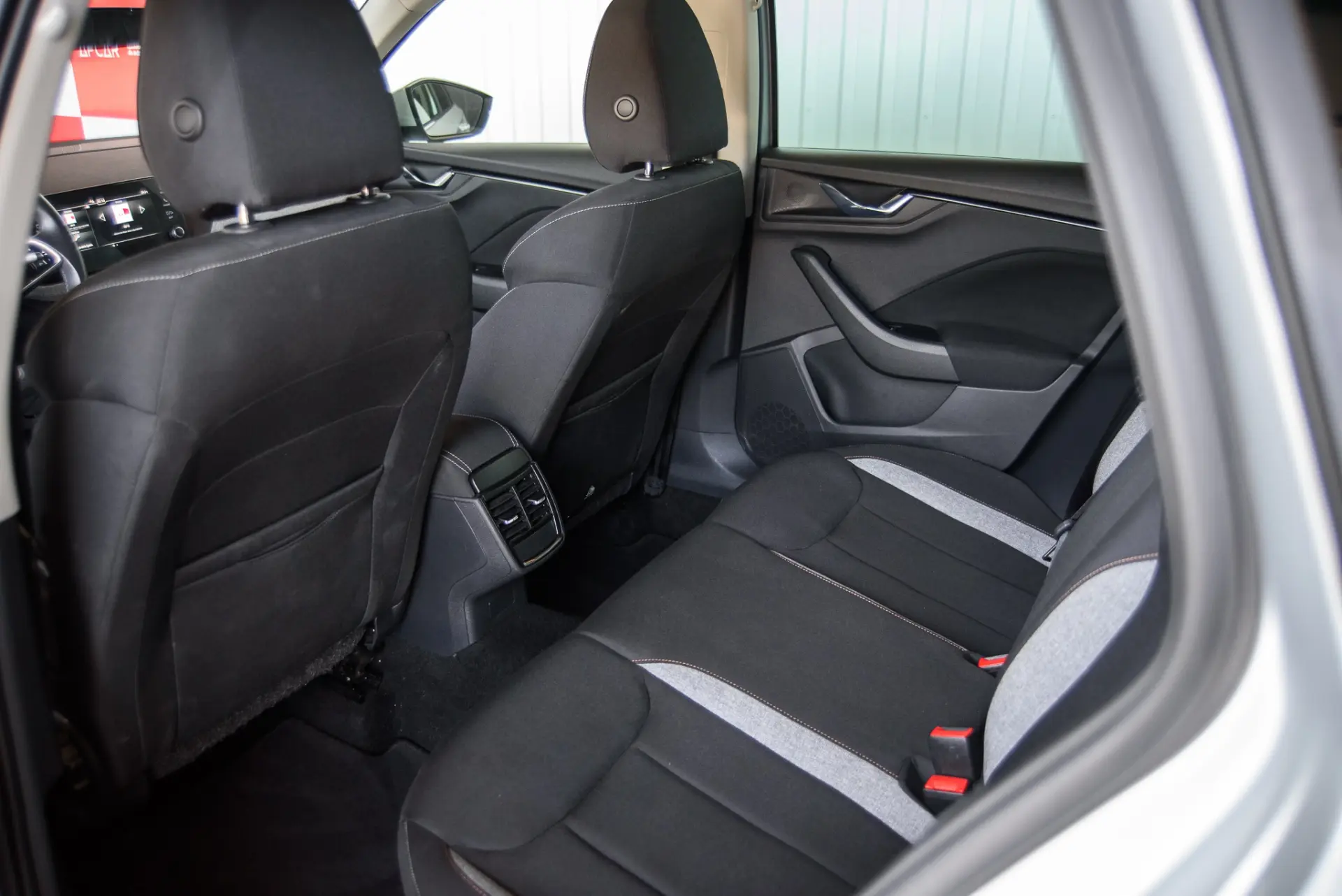 Skoda Kamiq 1.0 TSI Ambition DSG 27