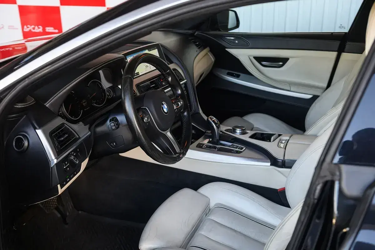 BMW 640 Gran Coupé d Pack M 28