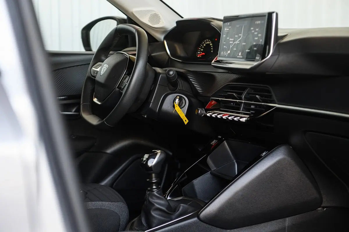 Peugeot 208 1.2 PureTech Active Pack 57