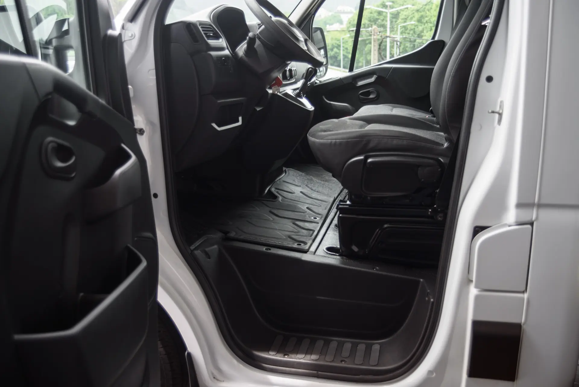 Opel Movano L3H2 DPF 2WD VA Auto 22