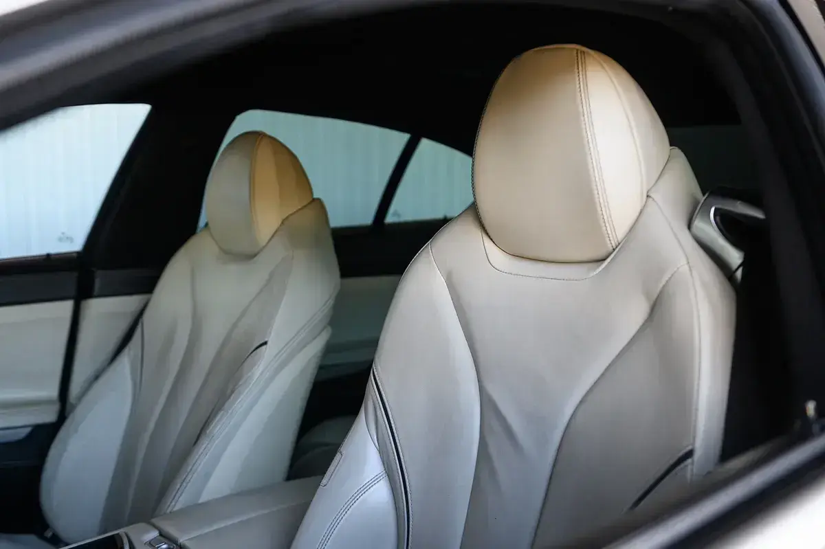 BMW 640 Gran Coupé d Pack M 33