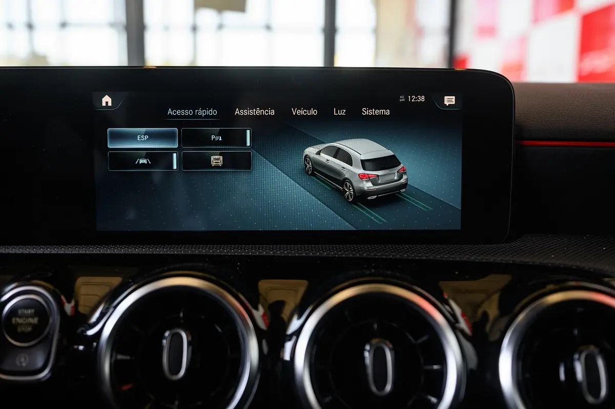 Mercedes-Benz A 180 d AMG Line Aut. 49