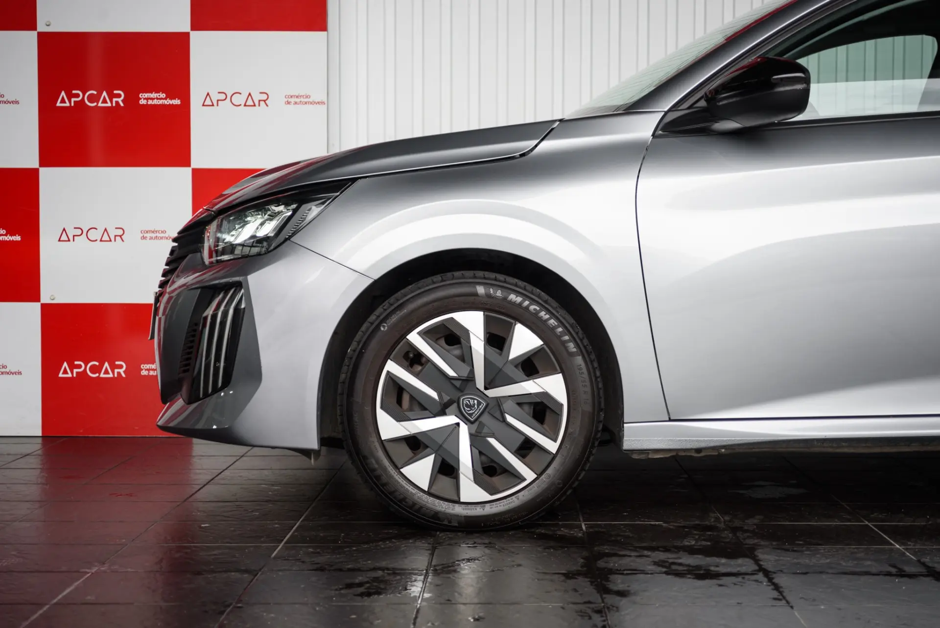 Peugeot 208 1.2 PureTech Active 14