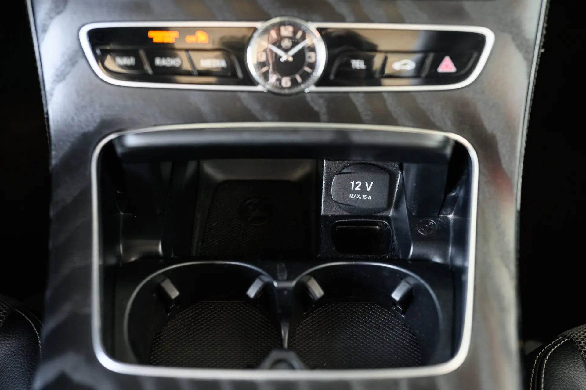 Mercedes-Benz E 220 d 9G-TRONIC Avantgarde 58