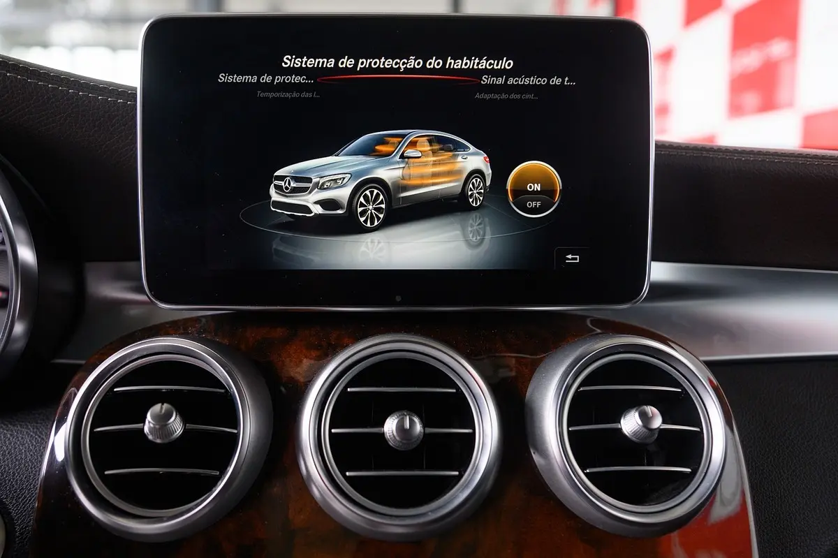 Mercedes-Benz GLC 250 d AMG Line 4-Matic 63