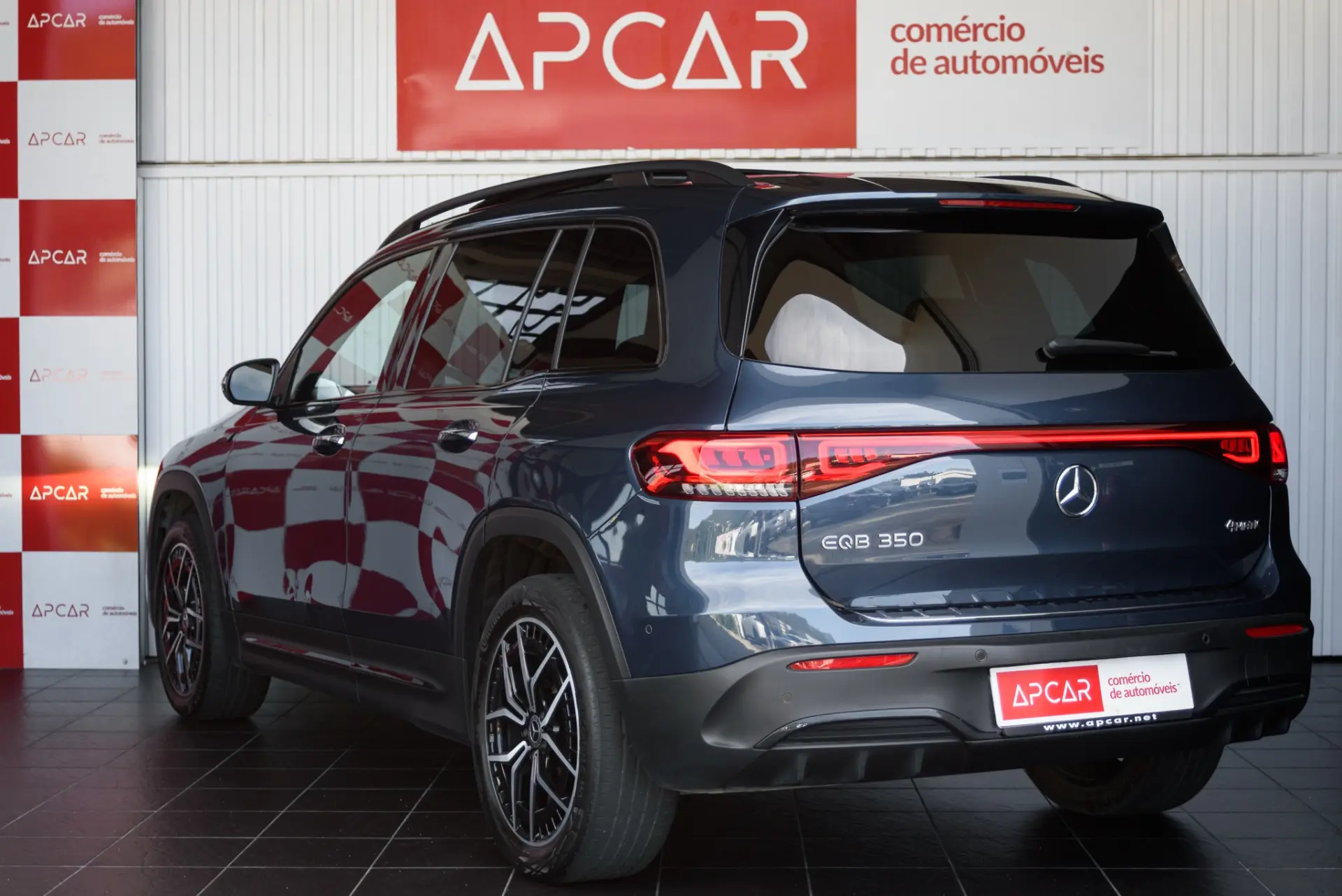 Mercedes-Benz EQB 350 4Matic AMG Line 7