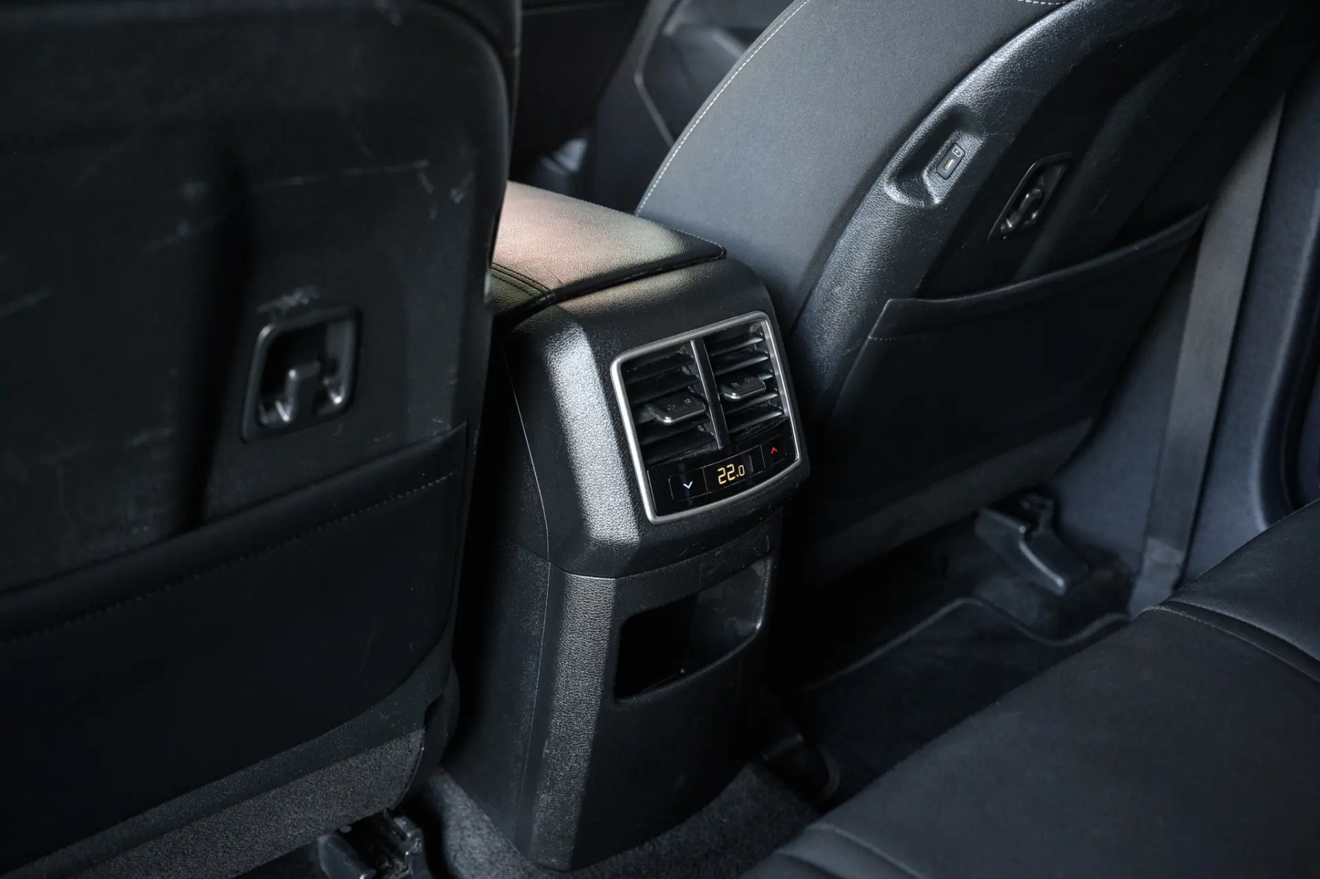 Kia Sportage 1.6 T-GDi HEV Tech 31