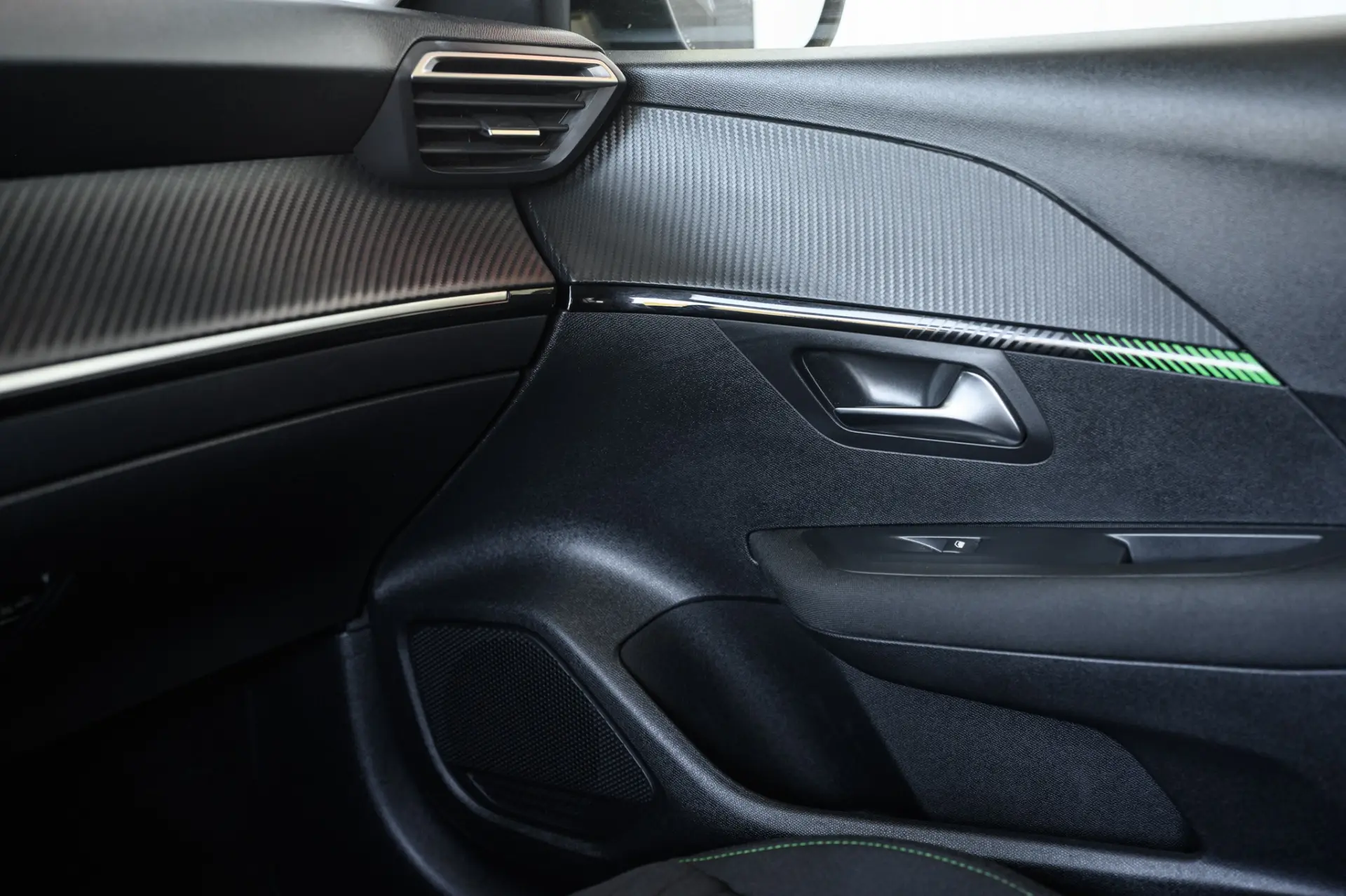 Peugeot 208 1.2 PureTech Active 32