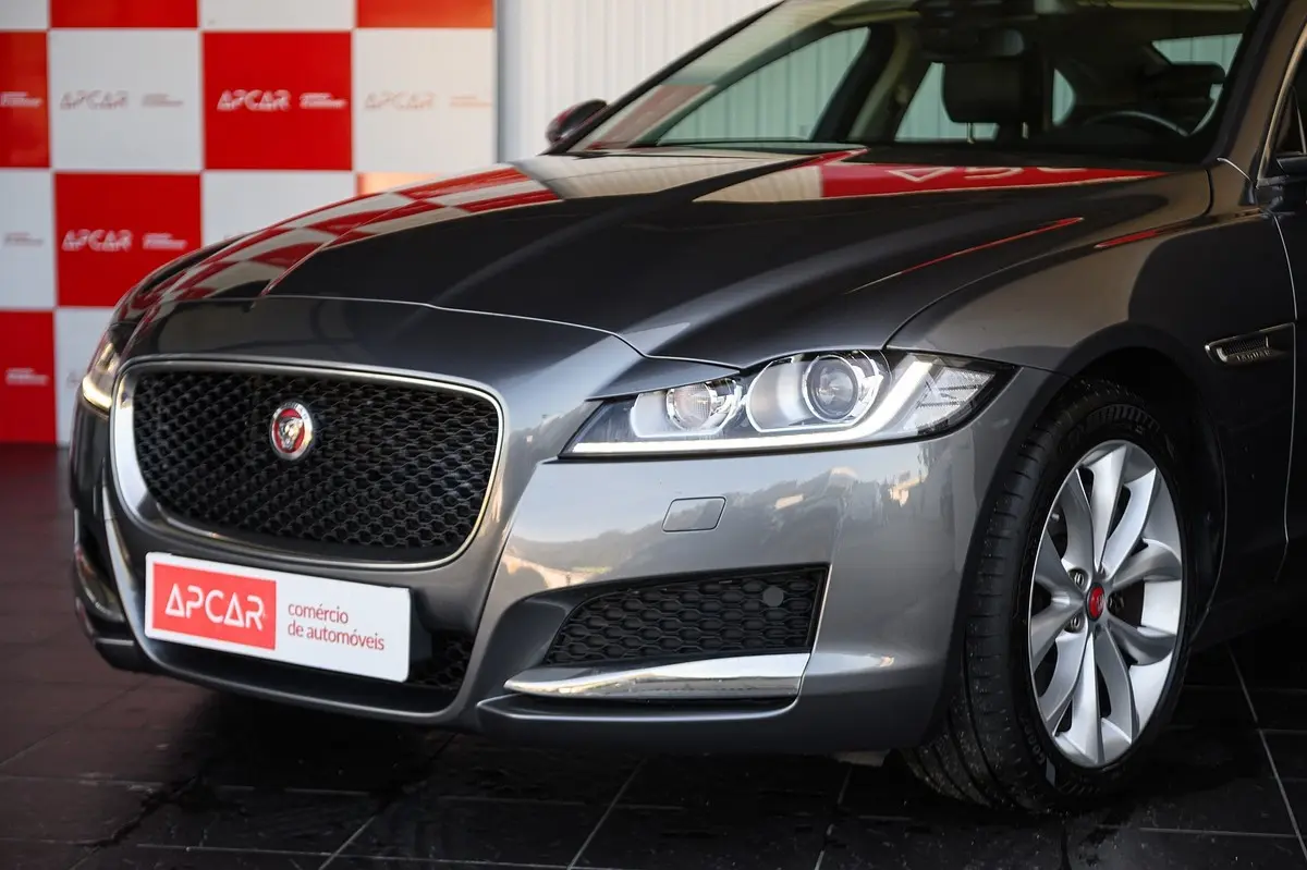 Jaguar XF 2.0 D R-Sport Aut. 18