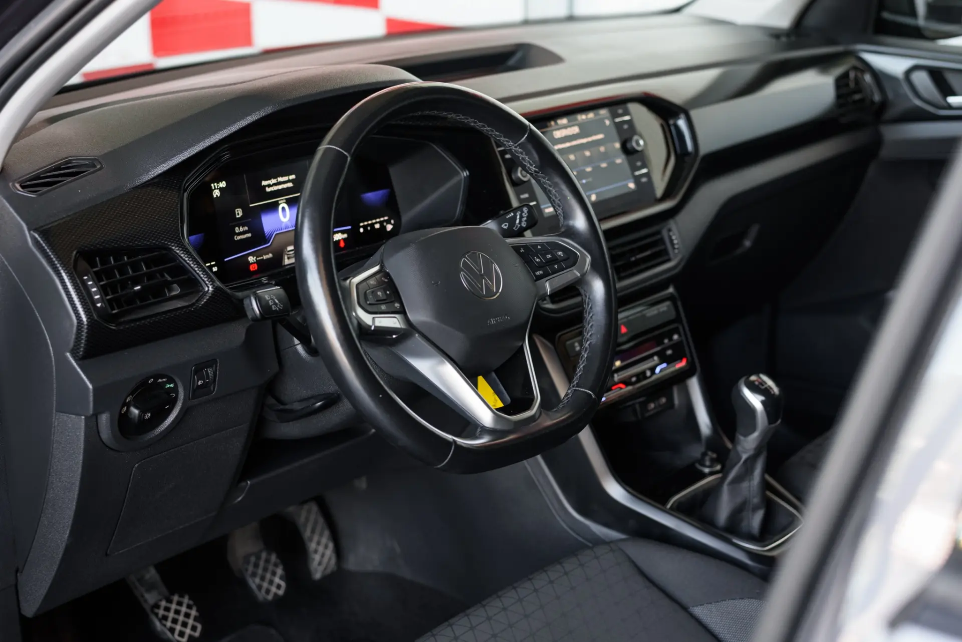 Volkswagen T-Cross 1.0 TSI Life 19