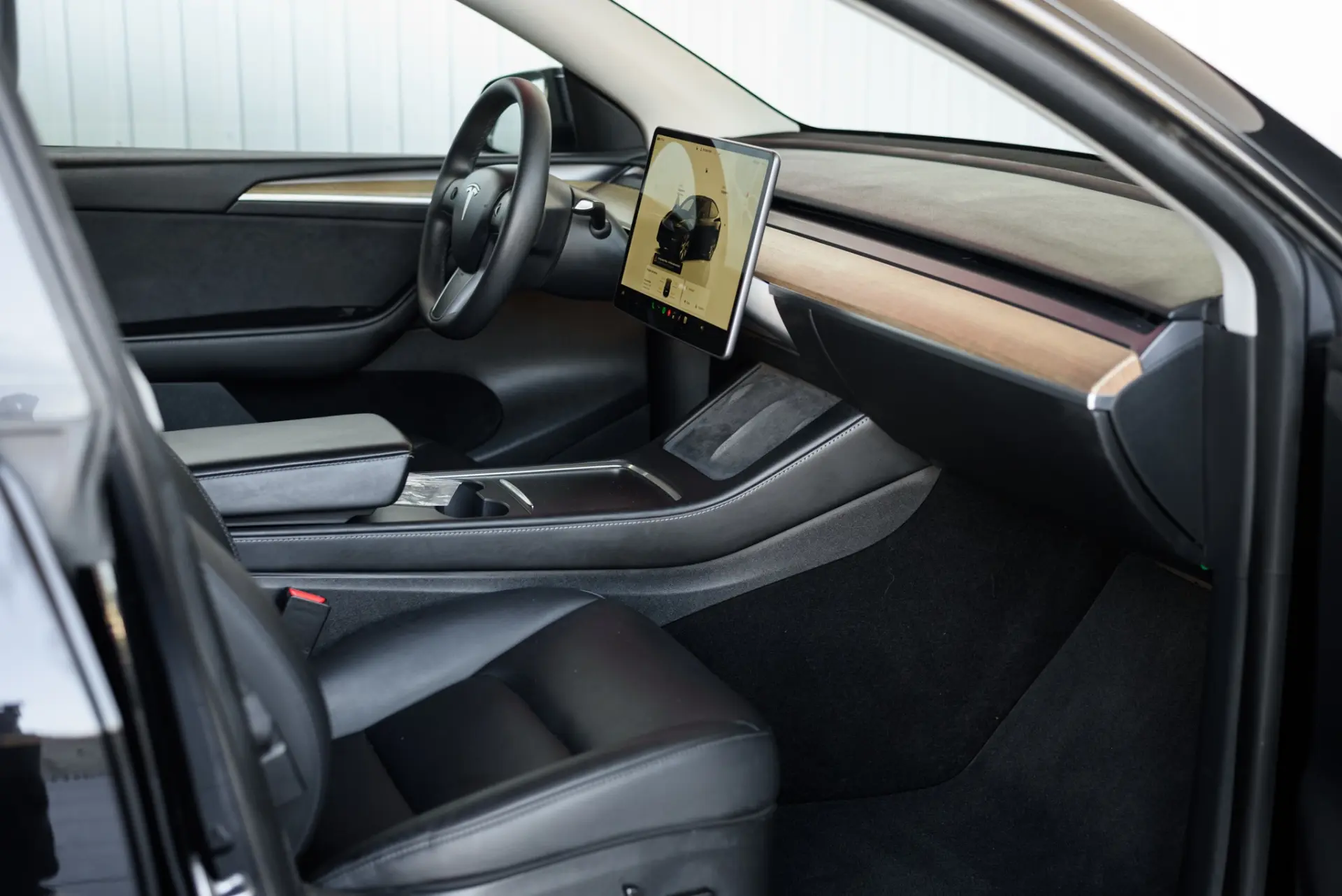 Tesla Model Y Long Range Dual Motor AWD 48