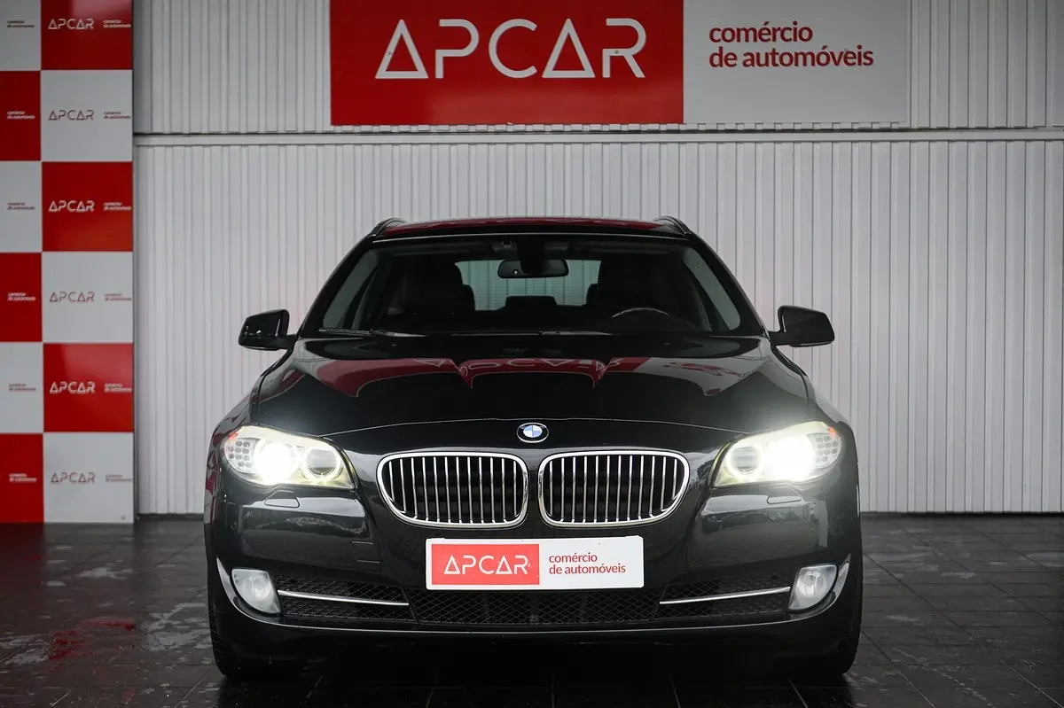 BMW 520 d Auto 8