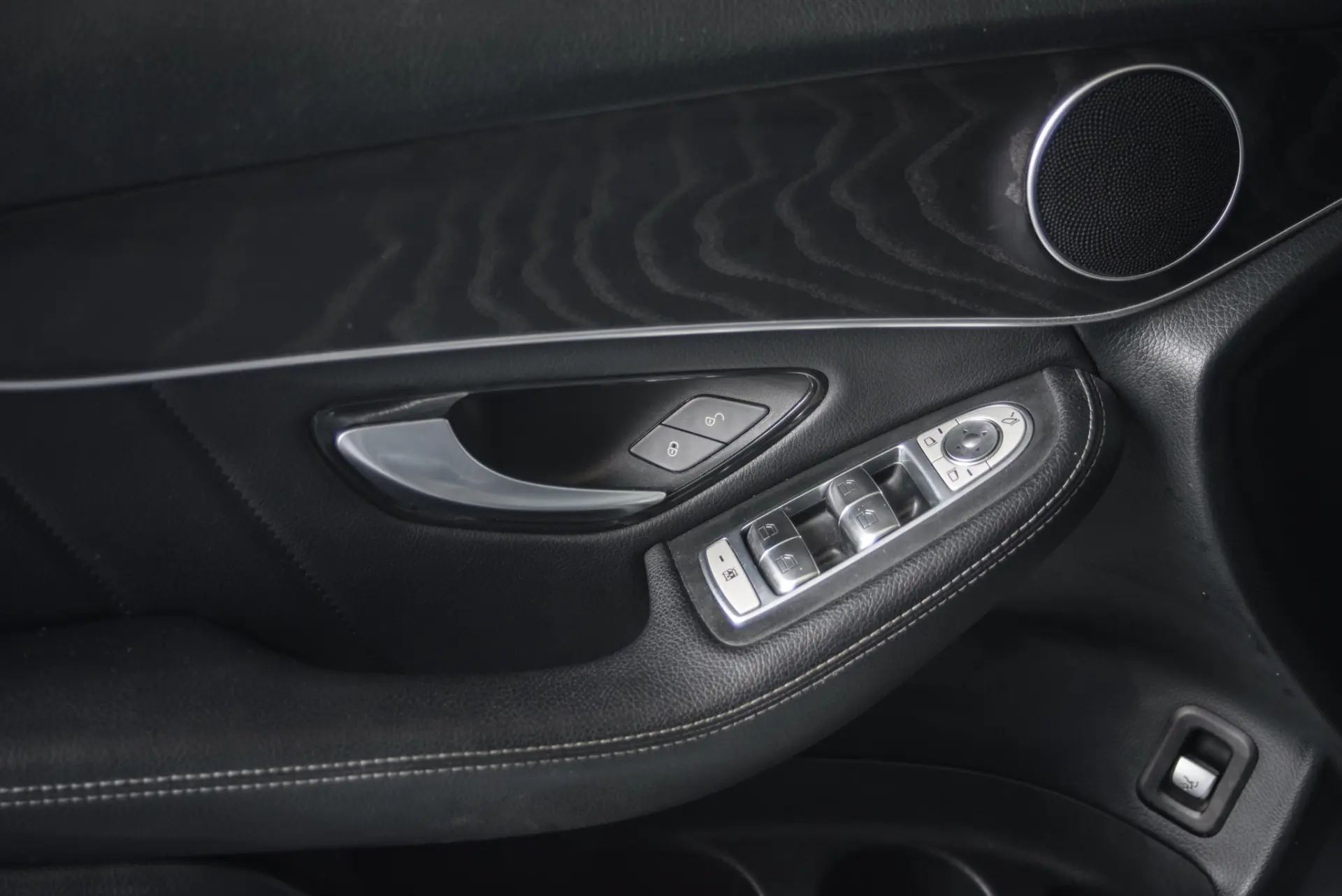 Mercedes-Benz GLC 250 d Coupé AMG Line 4-Matic 24