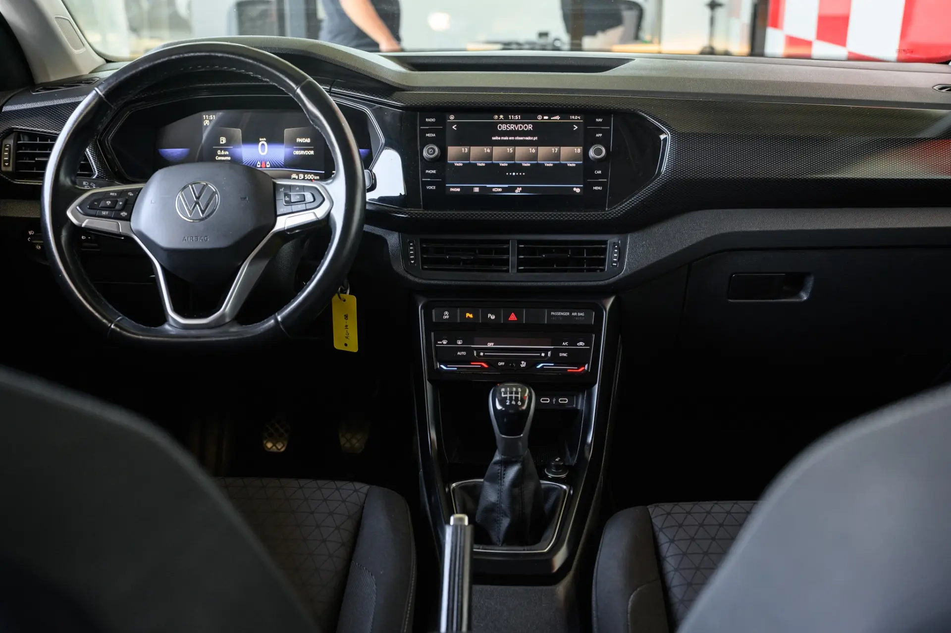 Volkswagen T-Cross 1.0 TSI Life 39
