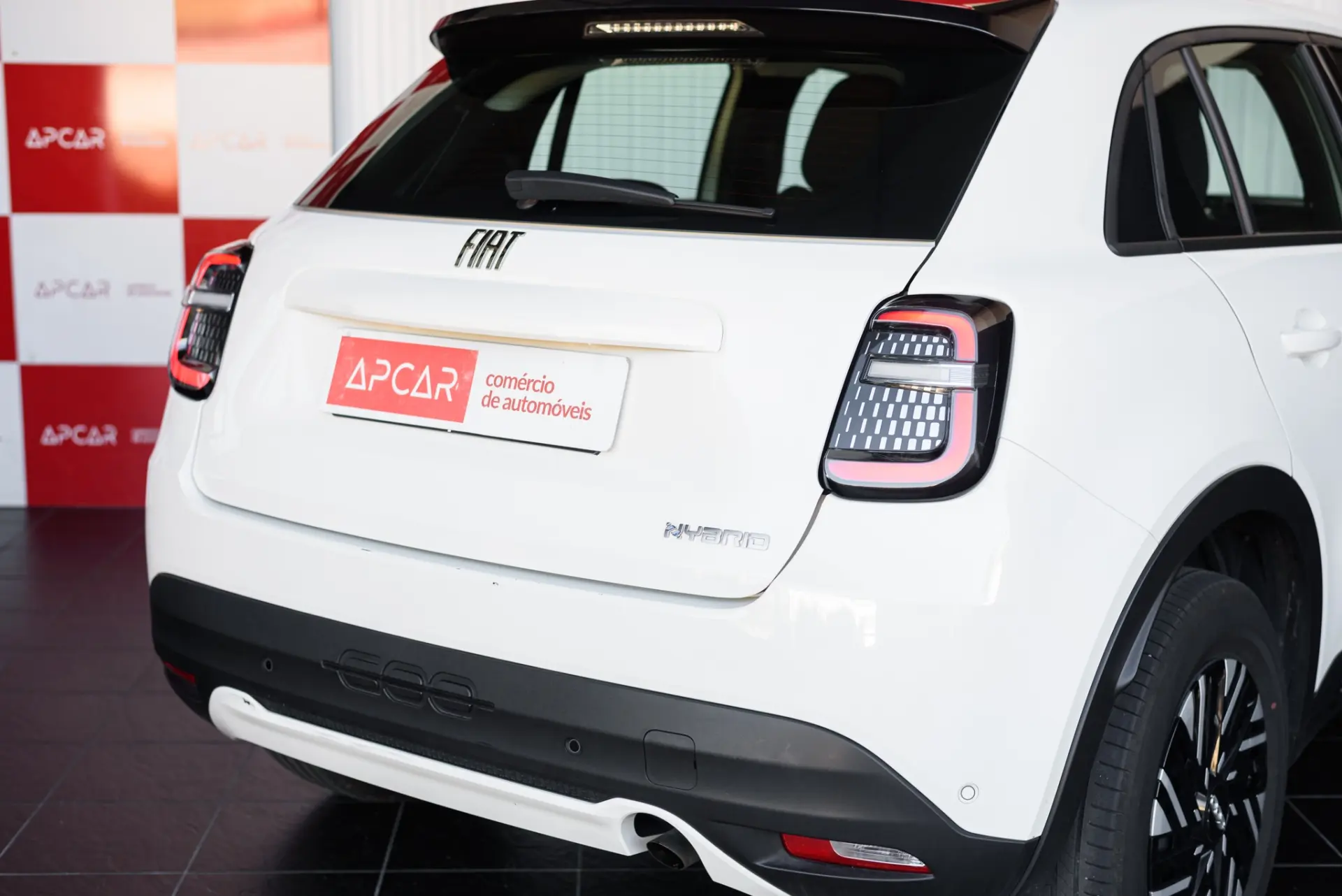 Fiat 600 1.2 Hybrid 13