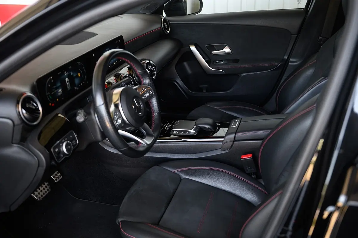 Mercedes-Benz A 180 d AMG Line Aut. 18