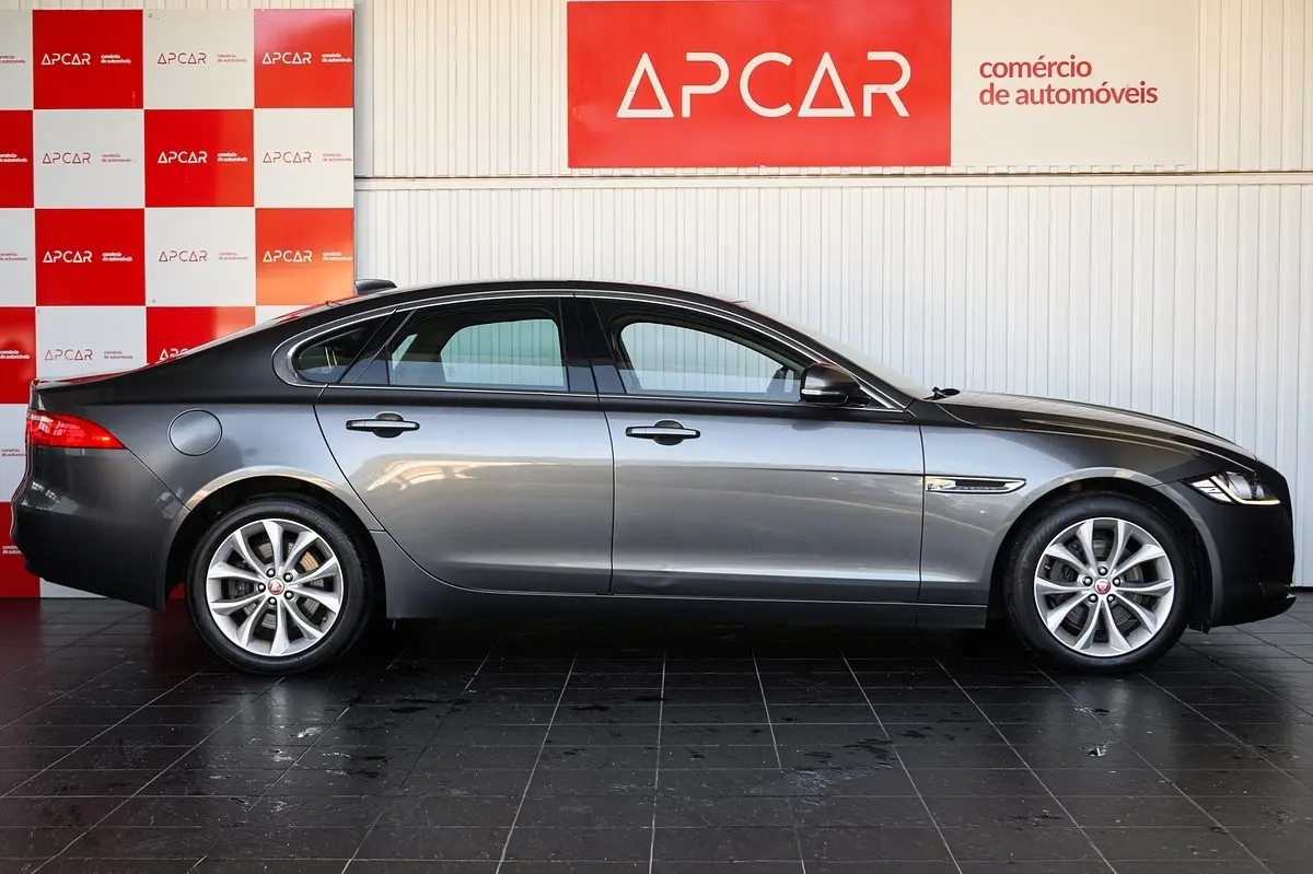 Jaguar XF 2.0 D R-Sport Aut. 2