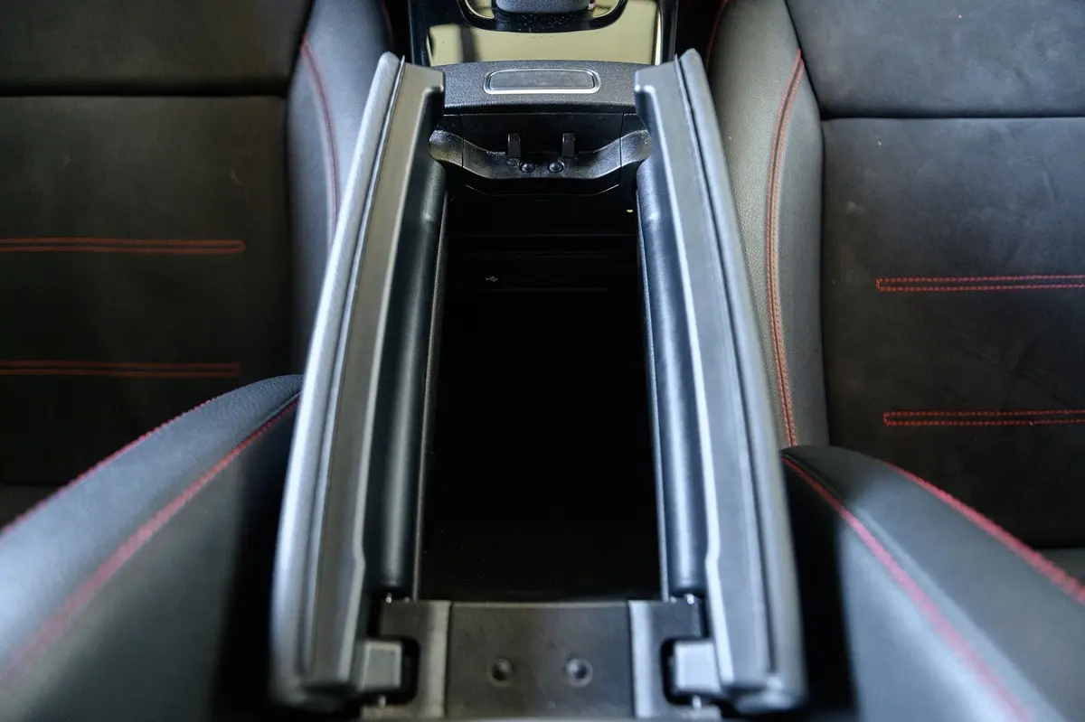 Mercedes-Benz A 180 Limousine d AMG Line Aut. 66