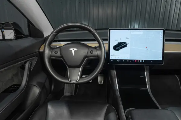 Tesla Model 3 Long-Range Dual Motor AWD 7