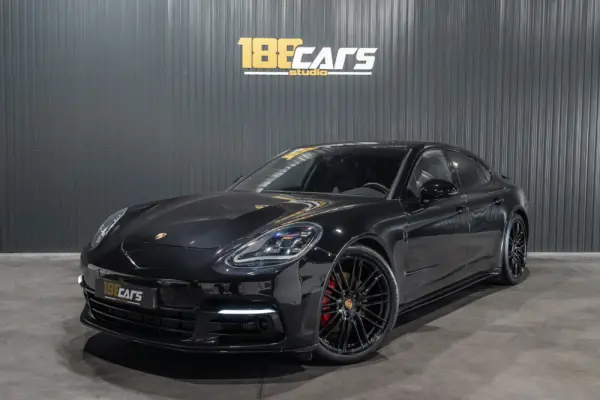 Porsche Panamera S PDK 1