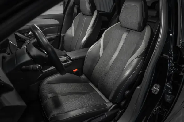 Peugeot 308 SW 1.2 PureTech Allure Full LED 20