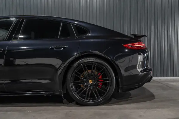 Porsche Panamera S PDK 30
