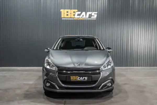 Peugeot 208 32