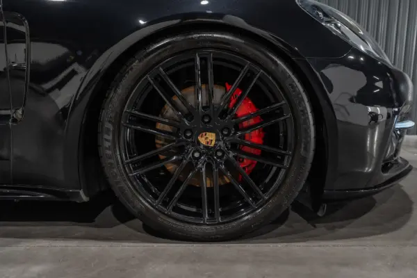 Porsche Panamera S PDK 40