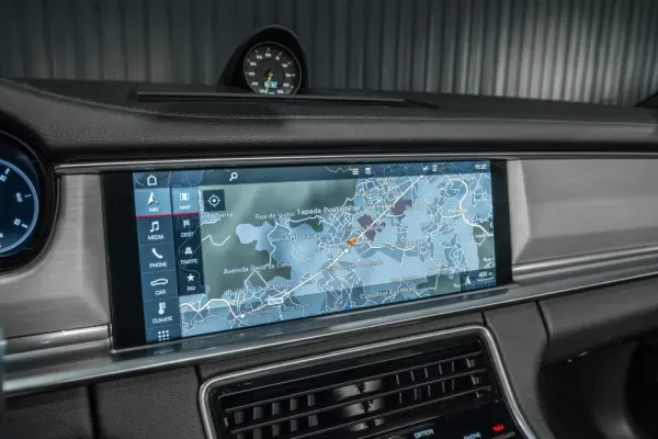 Porsche Panamera 4 E-Hybrid 15