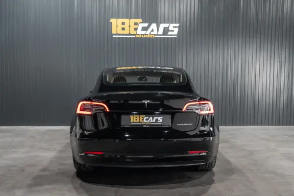 Tesla Model 3 Long-Range Dual Motor AWD 41