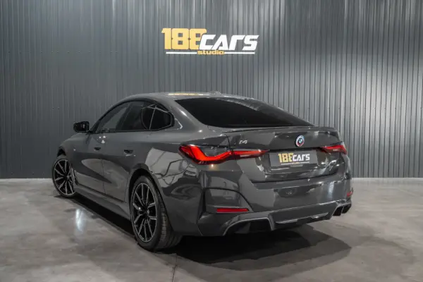 BMW i4 eDrive40 Pack Desportivo M Pro 54