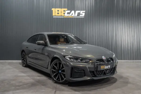 BMW i4 eDrive40 Pack Desportivo M Pro 36